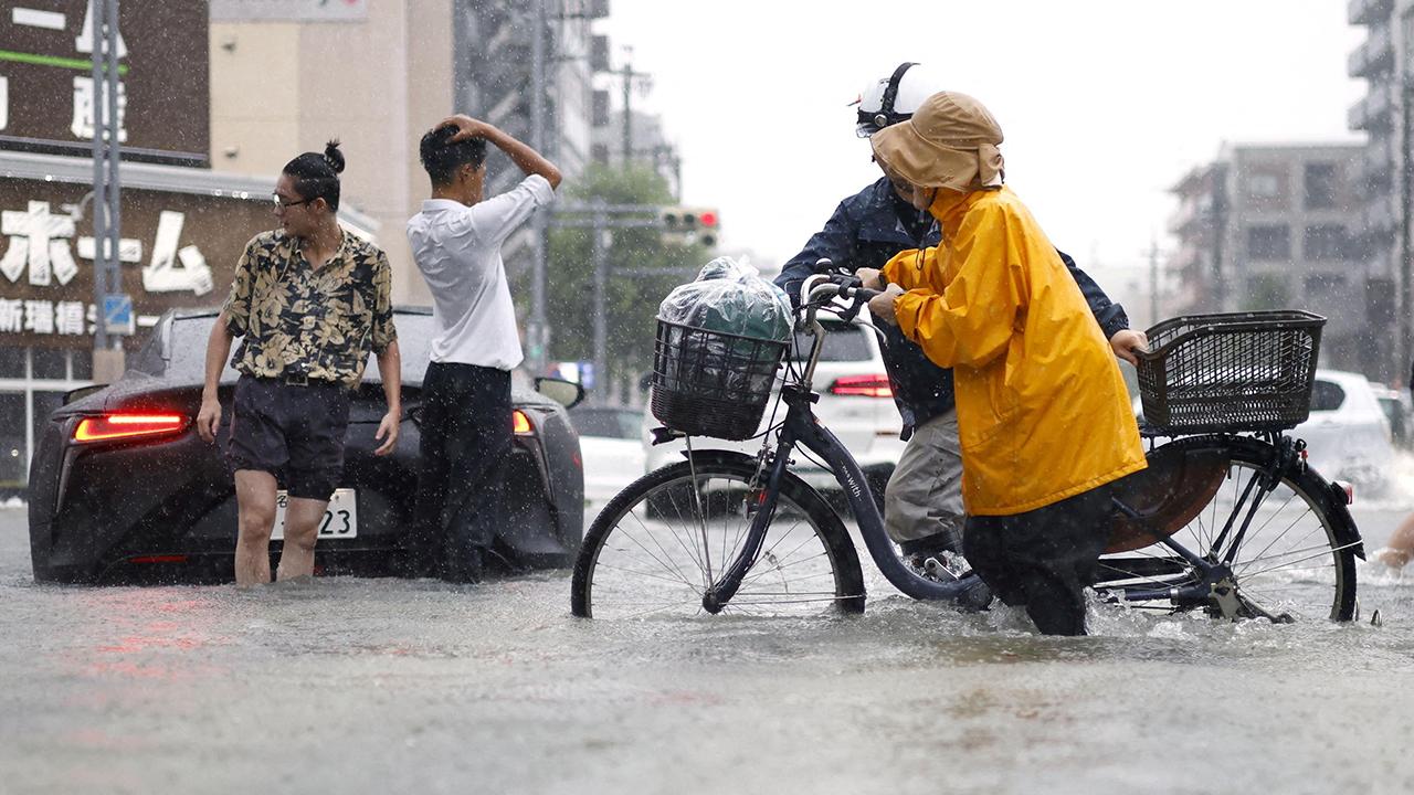 Tokyo'da 35 gün aralıksız yağış rekor kırdı