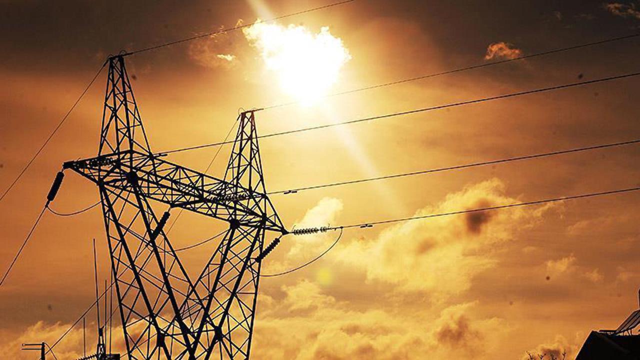 Türkiye'nin Elektrik Kurulu Gücü 140 Bin Megavatı Aşacak