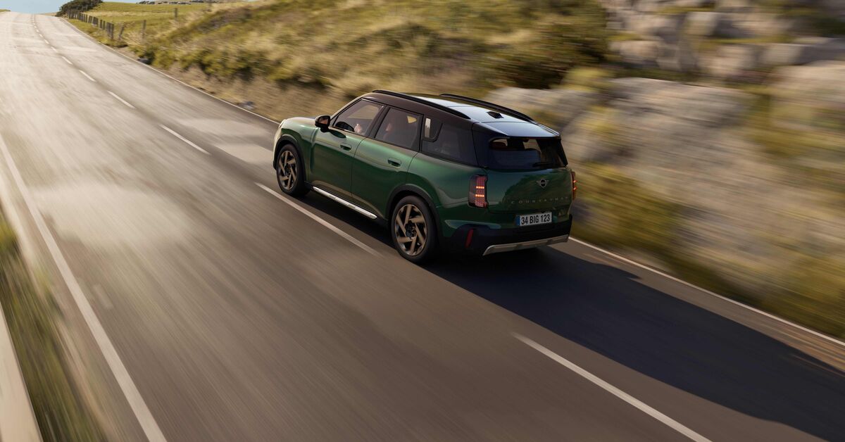 Elektrikli MINI Countryman'in menzili arttı ve yeni paketi satışa çıktı