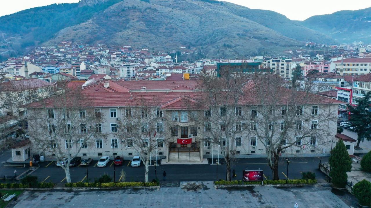 Tokat'ta okullar neden 1 gün tatil edildi? Hastalık şikayetleri