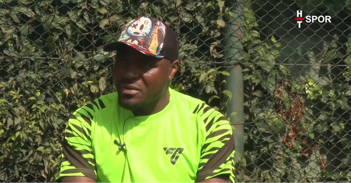 Emmanuel Emenike'den Fenerbahçe ve Kante Açıklaması