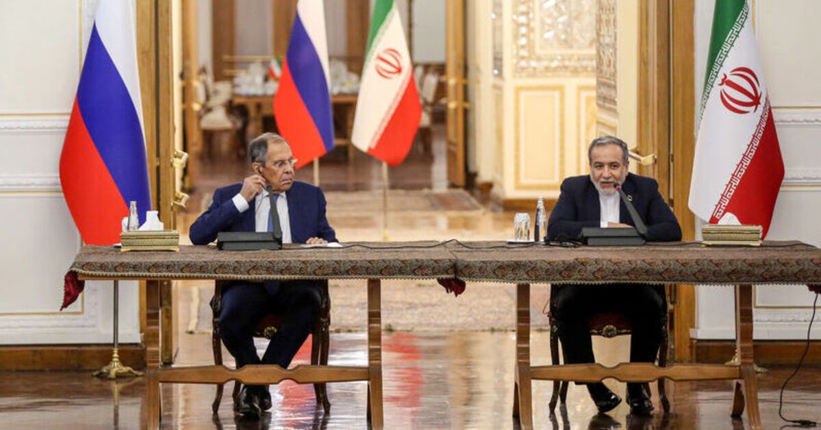 Abbas Erakçi ve Sergey Lavrov Tahran'da Basın Toplantısı Düzenledi