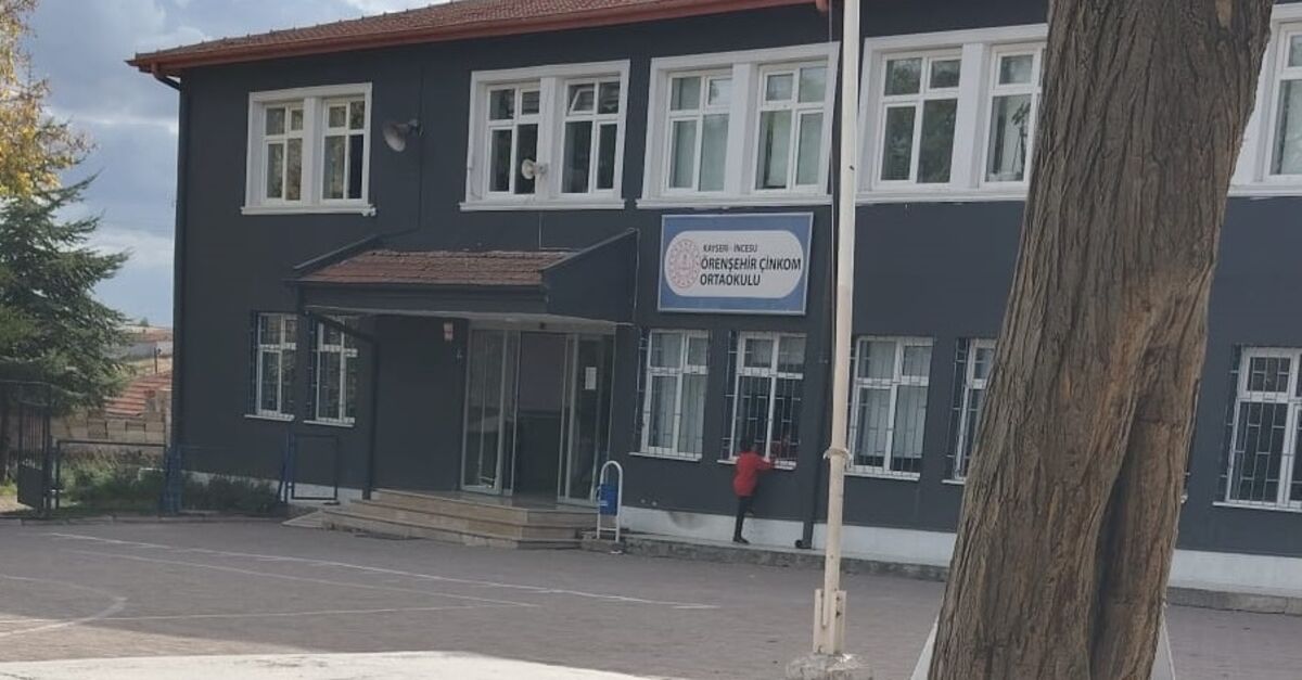 Kayseri'de 12 öğrenci meyve suyundan zehirlendi