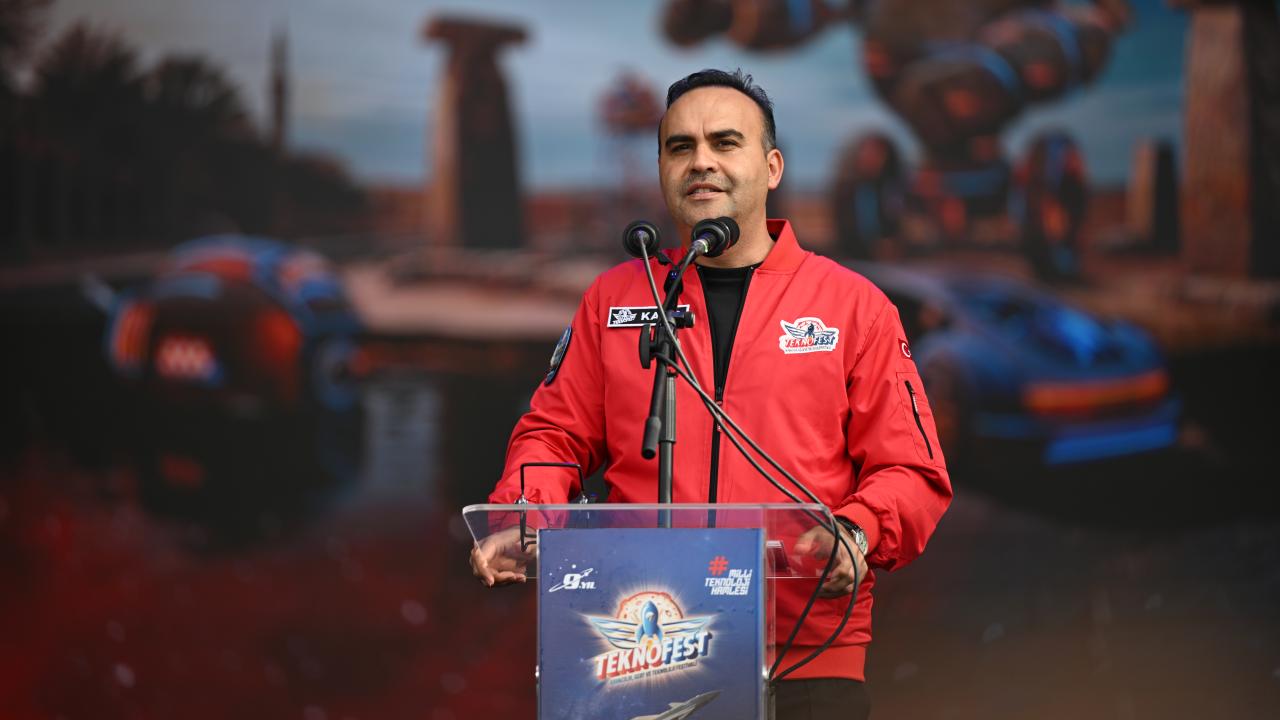 Bakan Kacır: Dünyanın en ileri çalışmalarına imza atacağız