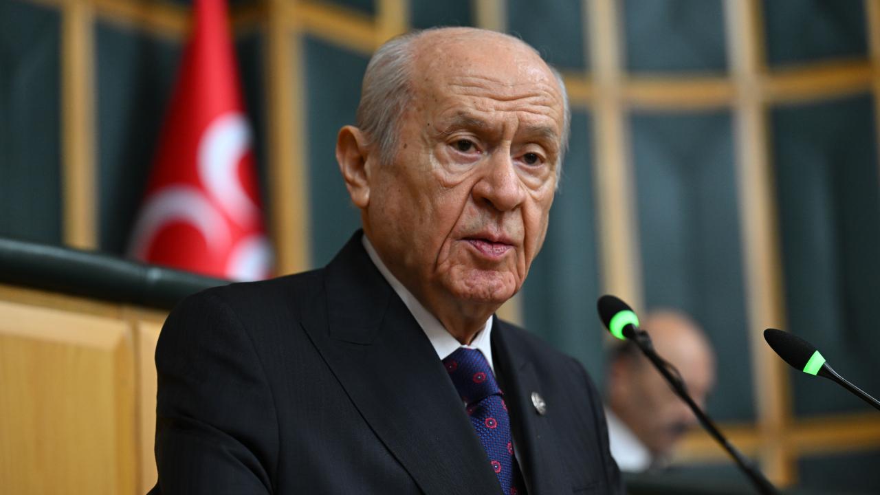 Devlet Bahçeli'den Kazakistan'ın Cumhuriyet Günü mesajı