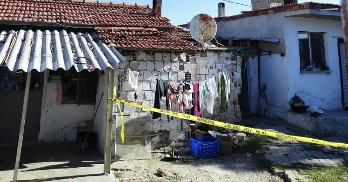 Manisa Akhisar'da eşi tarafından bıçaklanan Hasret E. hayatını kaybetti