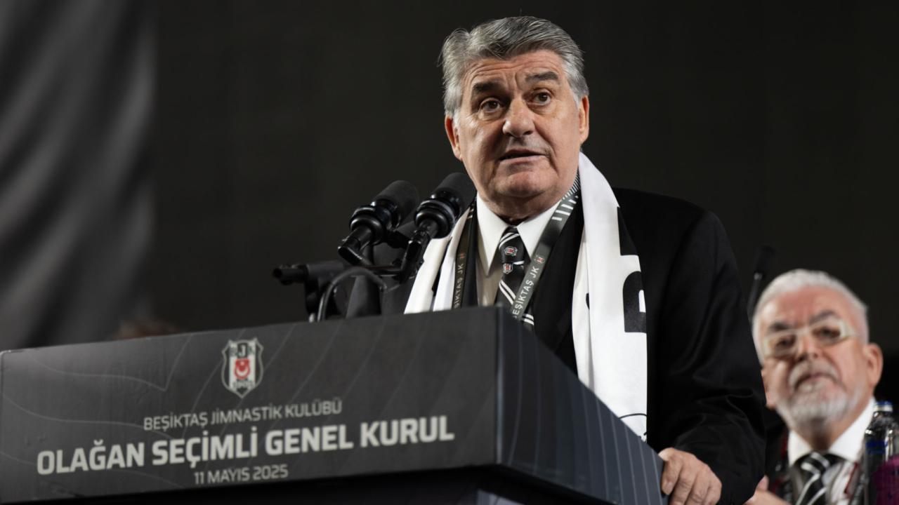 Serdal Adalı Beşiktaş başkanlığına yeniden seçildi